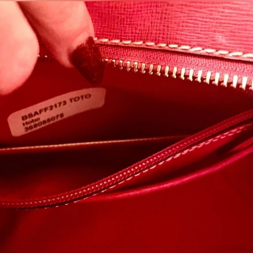 Dooney & Bourke Red Saffiano Leather Hobo NWT & Dust Bag - Picture 10 of 12
